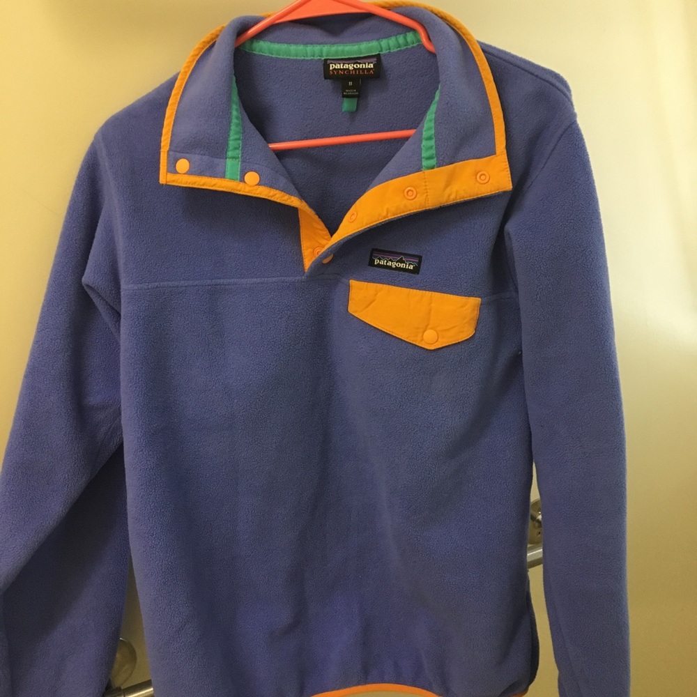 PATAGONIA WOMAN’S SYNCHILLA LIGHTWEIGHT SNAP-T